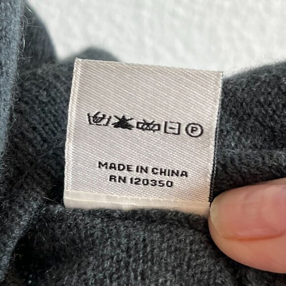 Claudia Nichole Cashmere Knit Sleeveless Hi-Low Sweater Racerback Ombre Medium - Picture 7 of 7